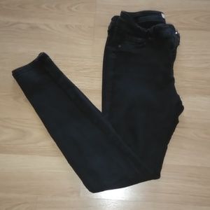 Low Waisted Black Skinny Jeans